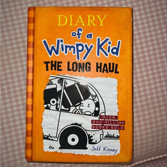 This is 6 Diary Of a Wimpy Kid books in good condition. - Picture 2 of 7